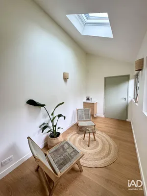 Local d’activité à MONTMORENCY (95160)