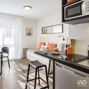 Apartment in LA ROCHE-SUR-YON (85000)