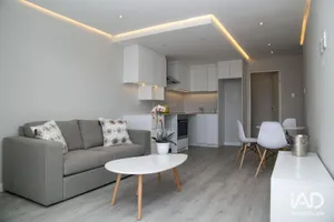 Apartment in LA ROCHE-SUR-YON (85000)
