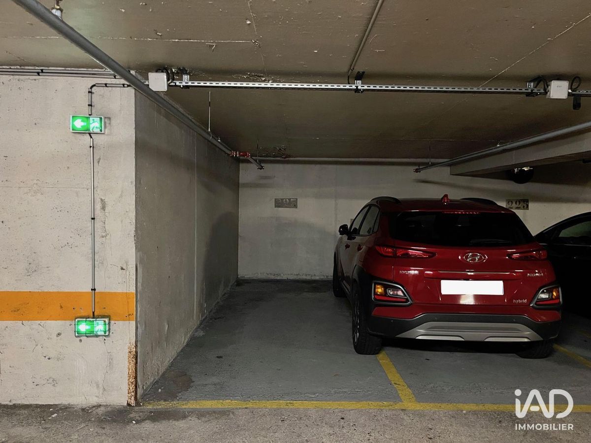 Parking de 5 m² à PARIS (75014)