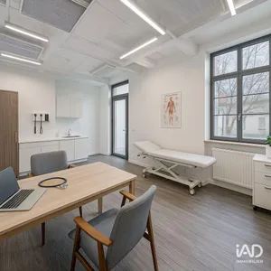 Boutique/Local commercial à BRIE-COMTE-ROBERT (77170)