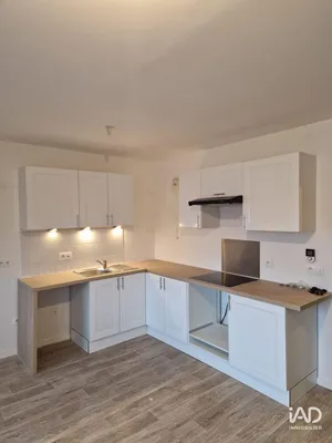 Appartement à CORBEIL-ESSONNES (91100)