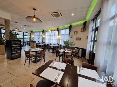 Restaurant à THORIGNY-SUR-MARNE (77400)