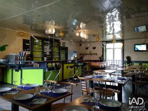 Restaurant in MACORNAY (39570)