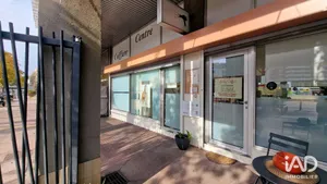 Commercial in MARSEILLE (13006)
