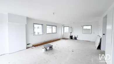 Appartement à VEAUCHE (42340)