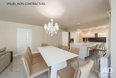 Appartement à MONTRIOND (74110)