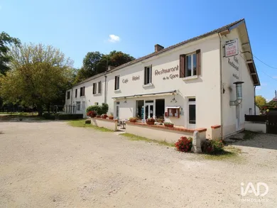 Commercial walls in VEUZAIN-SUR-LOIRE (41150)
