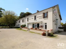 Commercial walls in VEUZAIN-SUR-LOIRE (41150)