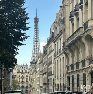 Apartment at PARIS (75016)
