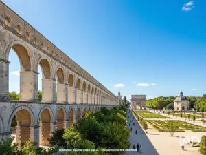 Commercial walls at MONTPELLIER (34000)