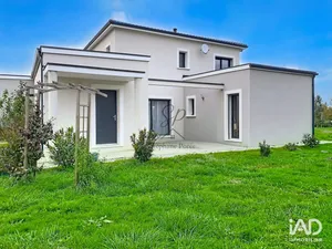 Maison à NÈGREPELISSE (82800)