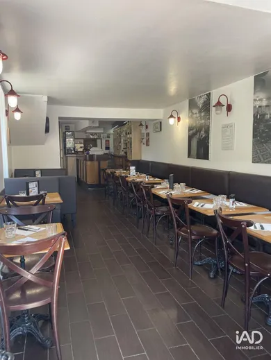 Restaurant at BESSENAY (69690)