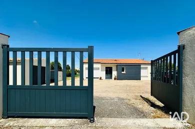 Maison à SAINT-JUST-LUZAC (17320)