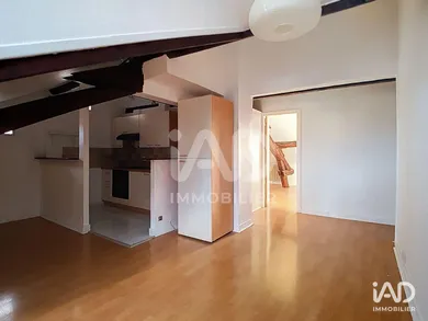 Apartment in MELUN (77000)