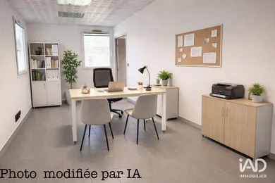 Office in NÎMES (30900)