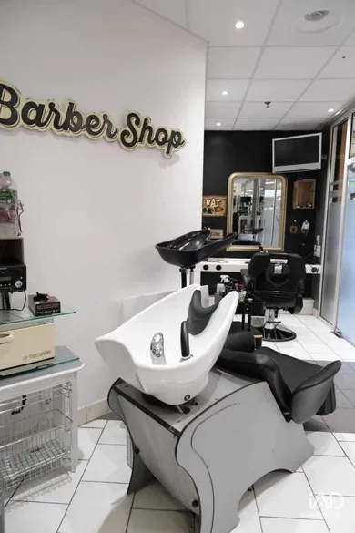 Boutique/Local commercial à SAINT-PARRES-AUX-TERTRES (10410)