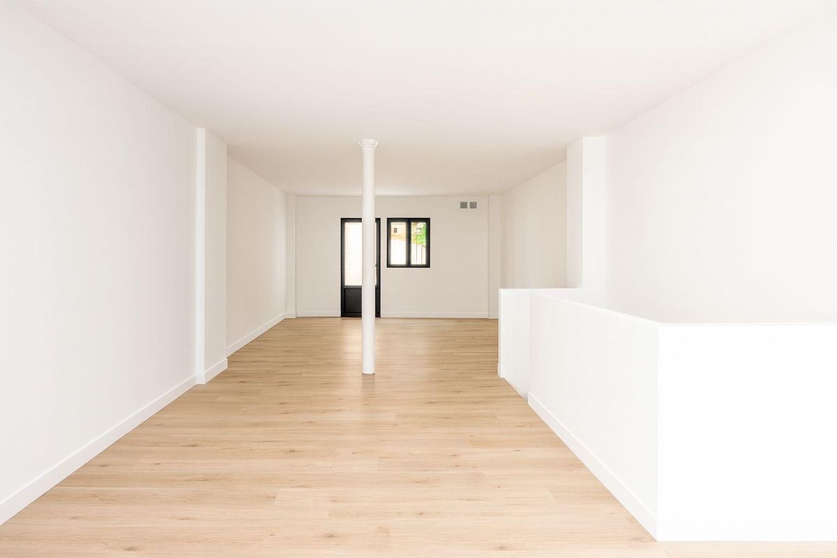 Boutique/Local commercial de 70 m² à PARIS (75012)