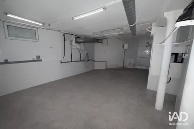 Commercial in PARIS (75012)