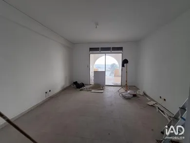 Apartment in SAINTE-ANNE (97180)