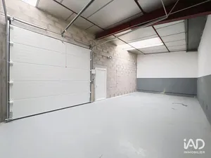 Local d’activité à BRIE-COMTE-ROBERT (77170)