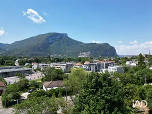 Appartement à VOREPPE (38340)