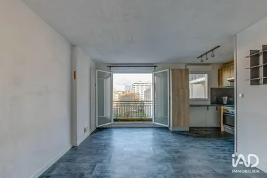 Appartement à ROUEN (76100)