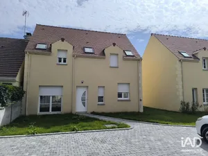 House at CAUVIGNY (60730)