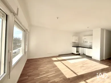 Appartement à BORDEAUX (33100)