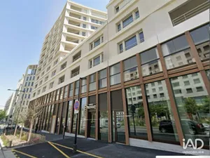 Appartement à BORDEAUX (33100)