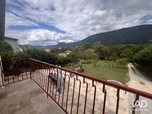 Maison à VALSERHÔNE (01200)