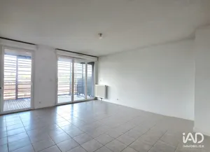 Apartment in CENON (33150)