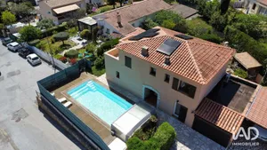 House at OLLIOULES (83190)