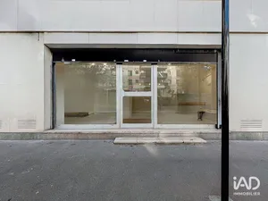 Boutique/Local commercial à COURBEVOIE (92400)