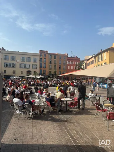 Bar at PERPIGNAN (66000)