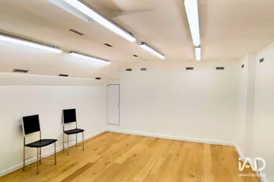 Droit au bail à PARIS (75007)