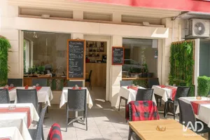 Fast food at NICE (06000)