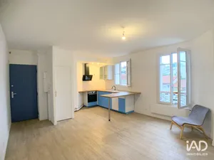 Apartment in COURBEVOIE (92400)