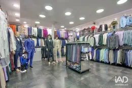 Commercial in PARIS (75010)