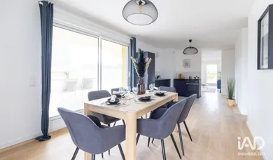 Apartment in SAINT-BARTHÉLEMY-D'ANJOU (49124)