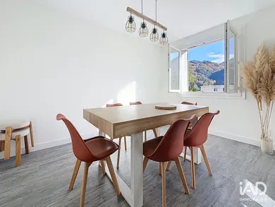 Appartement à SAINT-MARTIN-D'HÈRES (38400)