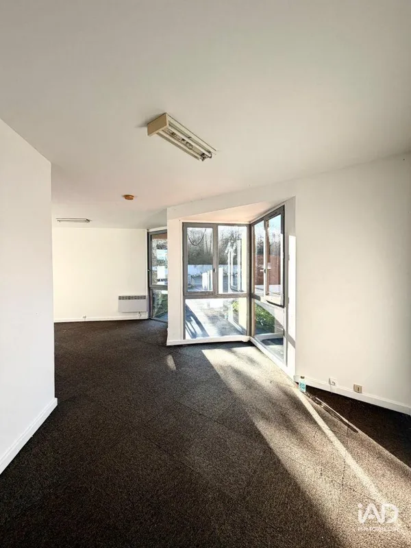 Bureaux à MARCOUSSIS (91460) photo 2