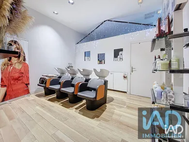 Boutique/Local commercial à VÉLIZY-VILLACOUBLAY (78140)