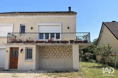 House in BRIE-COMTE-ROBERT (77170)