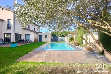 House in SAINT-PRIEST (69800)