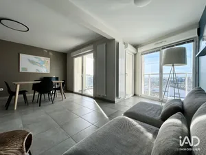 Appartement à LA ROCHELLE (17000)