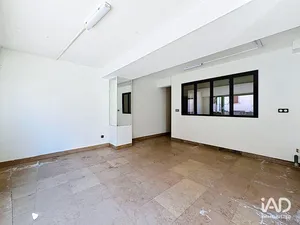 Commercial walls in SAIN-BEL (69210)