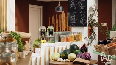 Commercial at QUIMPER (29000)