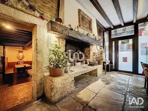 Murs commerciaux  à BÈZE (21310)