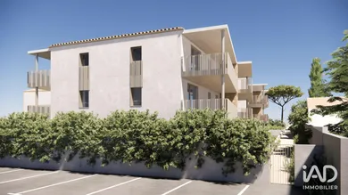 Appartement à CLARENSAC (30870)